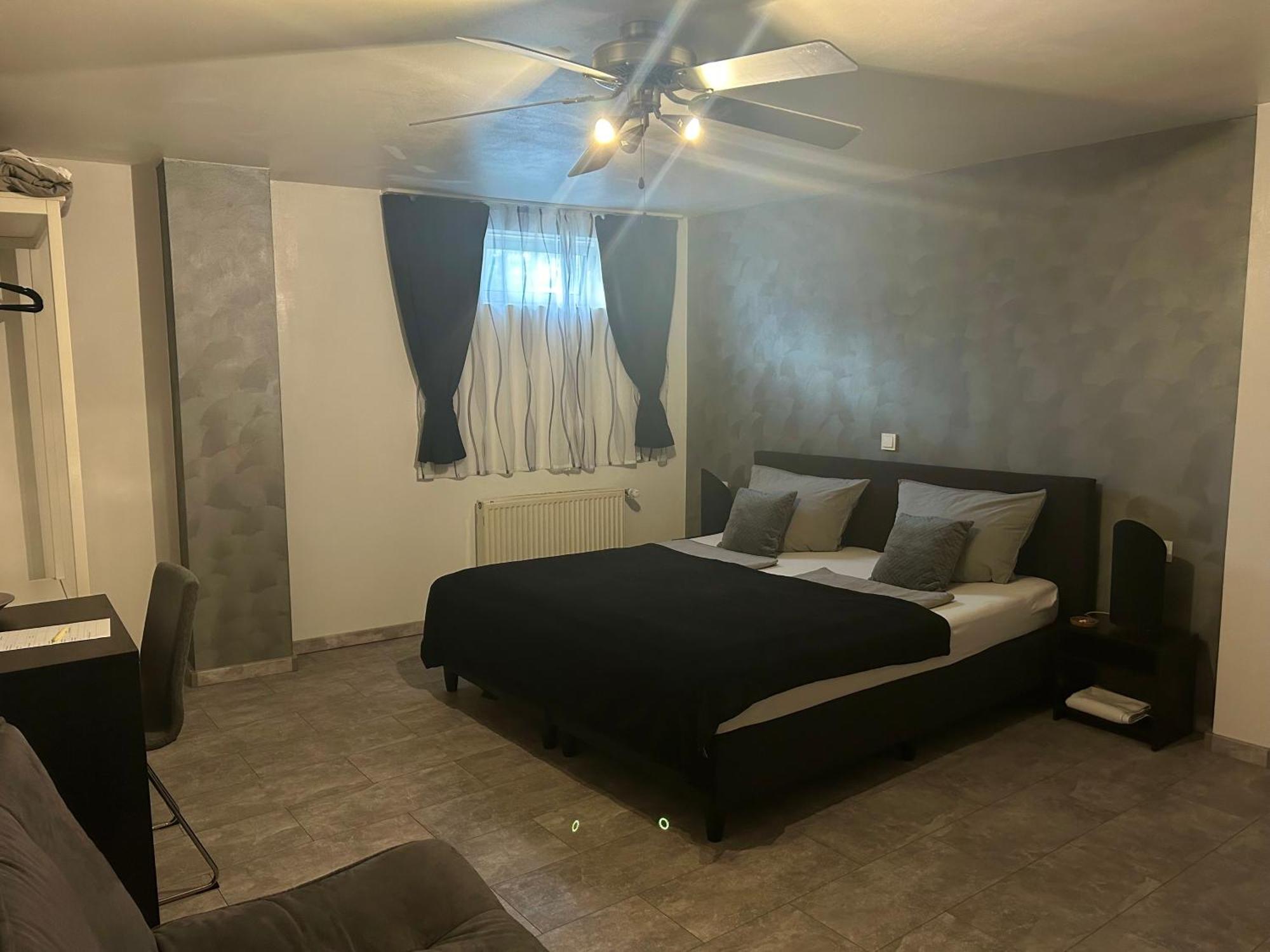 Mikroapartments Klarenthal Homestay *