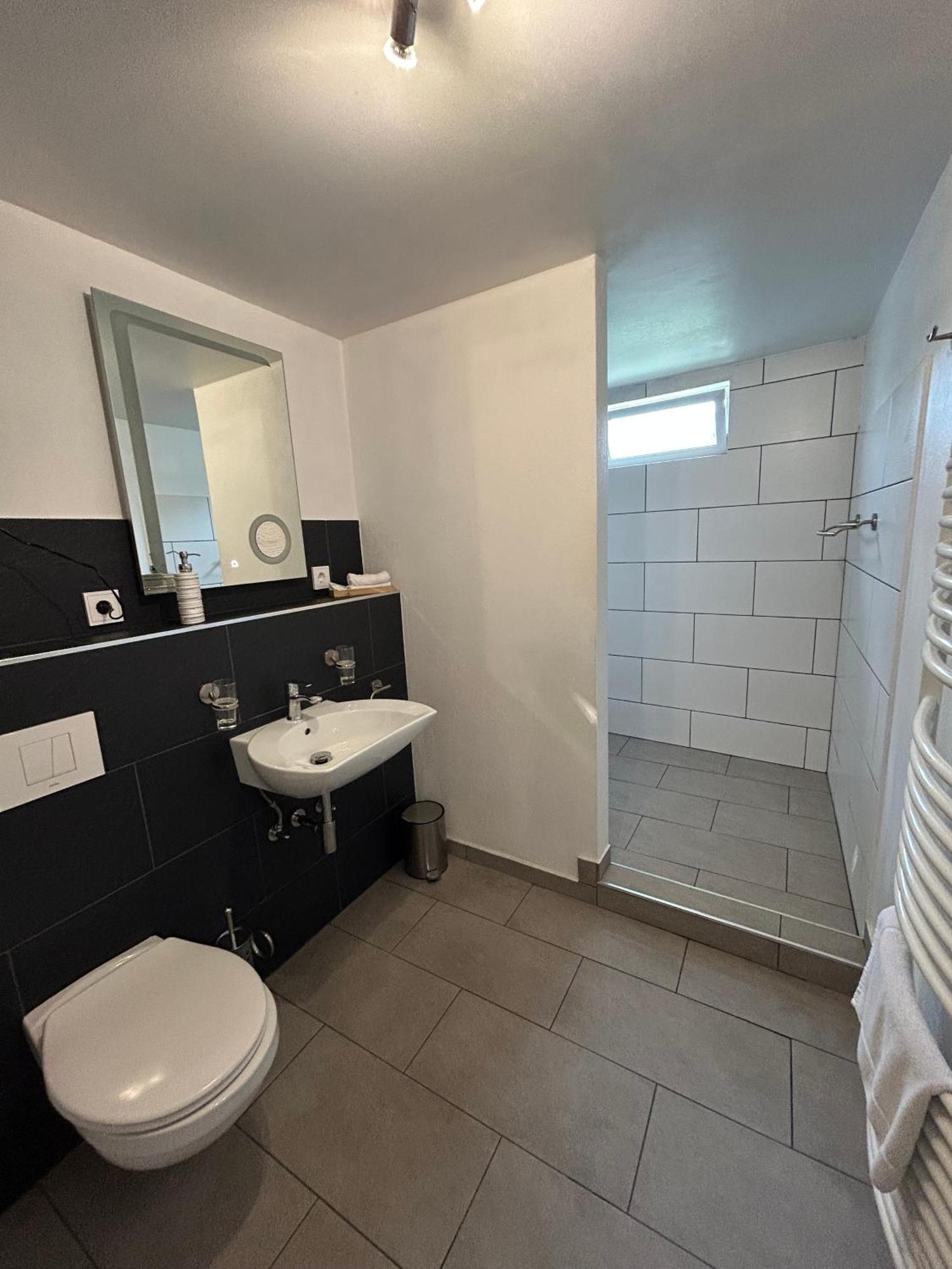 Mikroapartments Klarenthal Homestay *